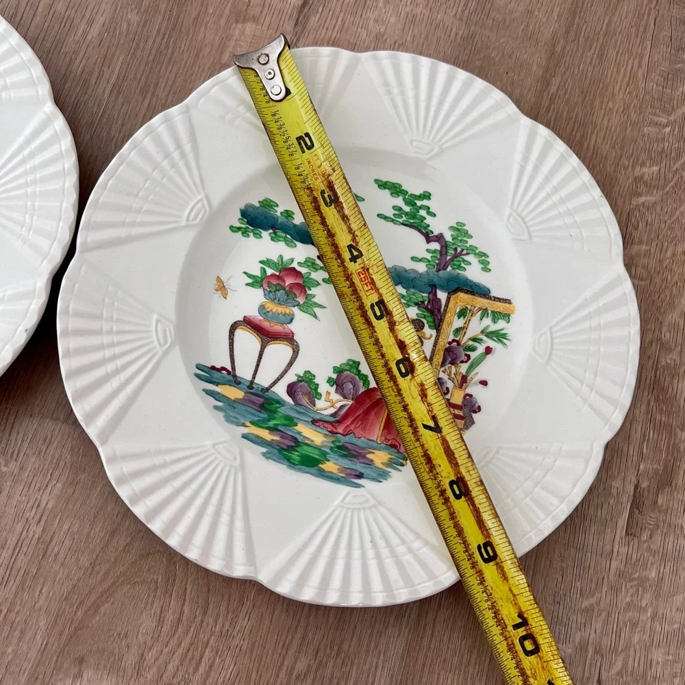 Vintage 1930s Wedgwood England Chinoiserie Girl 9” Plates Set‎ Of 2